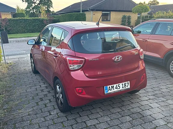 Hyundai I10 2014 photo 2