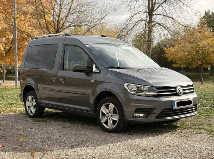 Volkswagen Caddy 2020 photo 2