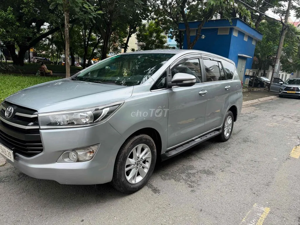 Toyota Innova 2017 photo 3