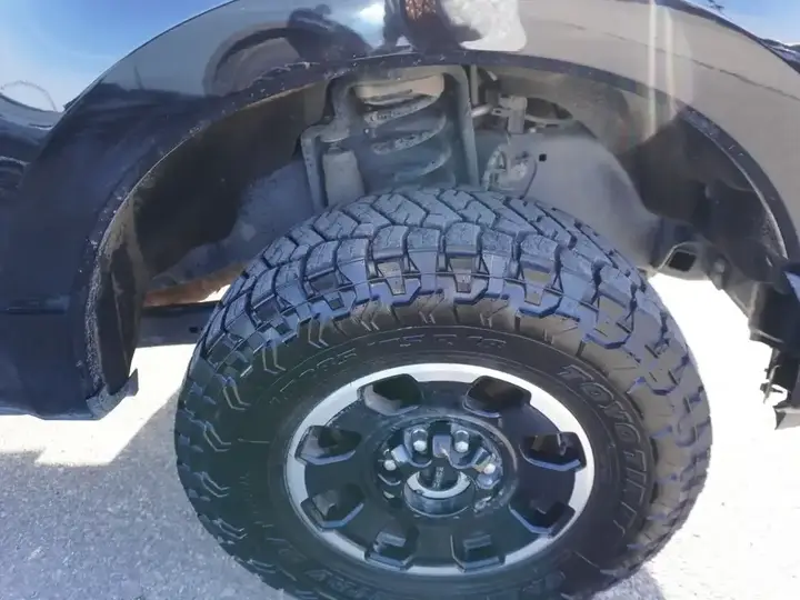 Ford F-350 Super Duty 2025 photo 5