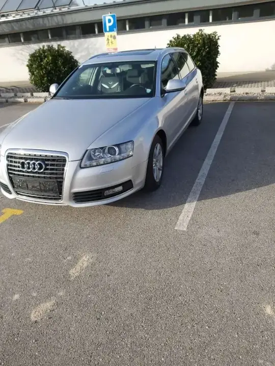 Audi A6 2010 photo 2