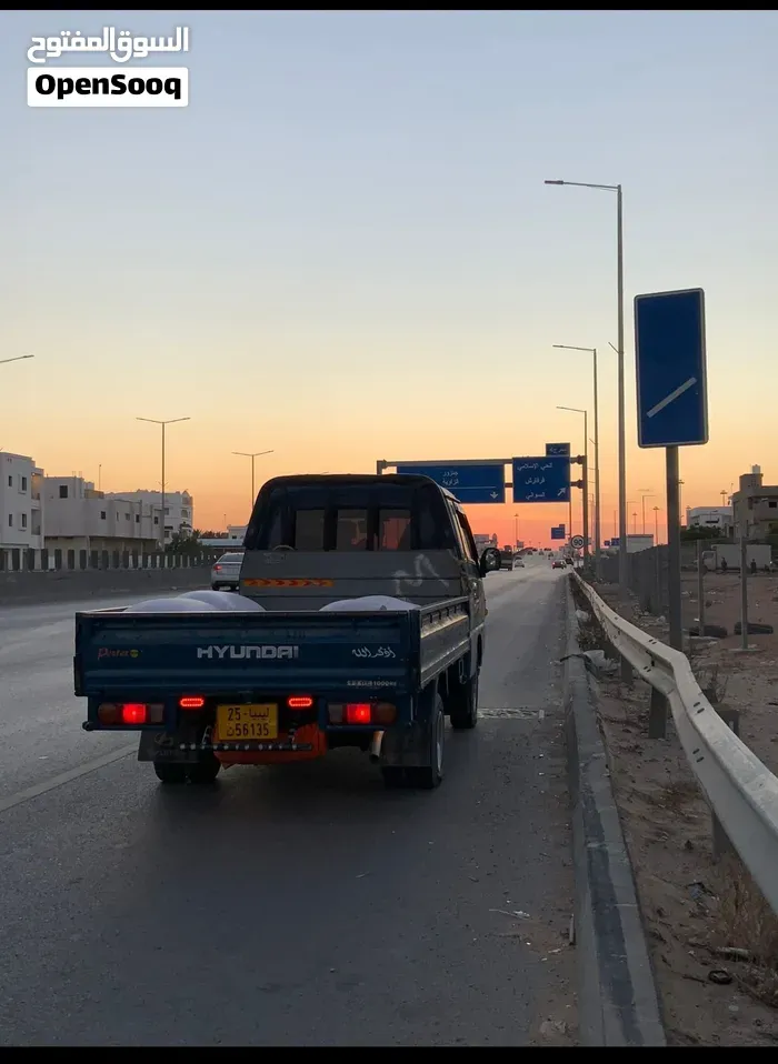 Hyundai H 100 2004 photo 2