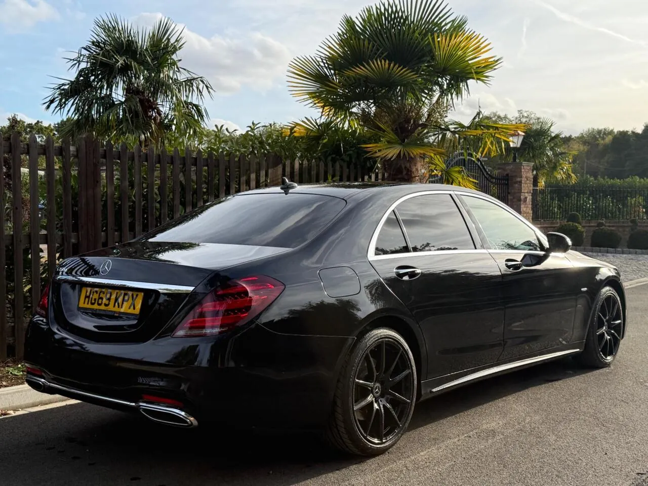 Mercedes-Benz S-Class 2020 photo 3