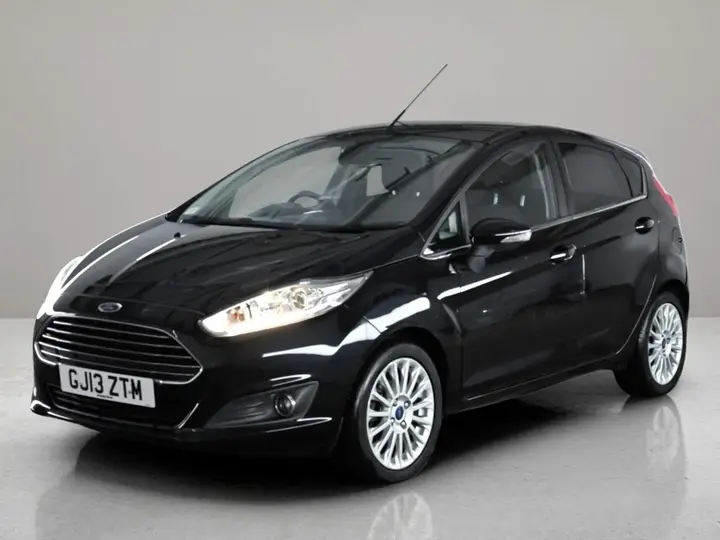 Ford Fiesta 2013 photo 2