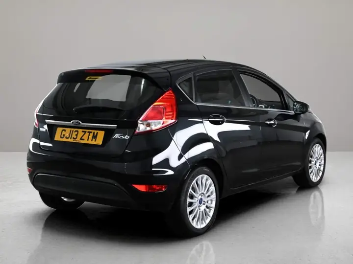 Ford Fiesta 2013 photo 4