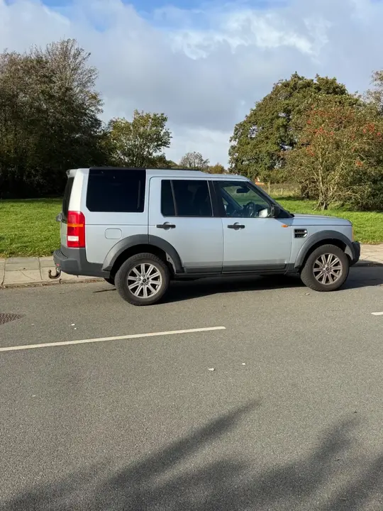 Land Rover Discovery 3
