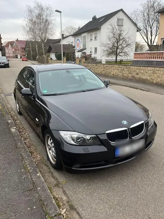 BMW 318I