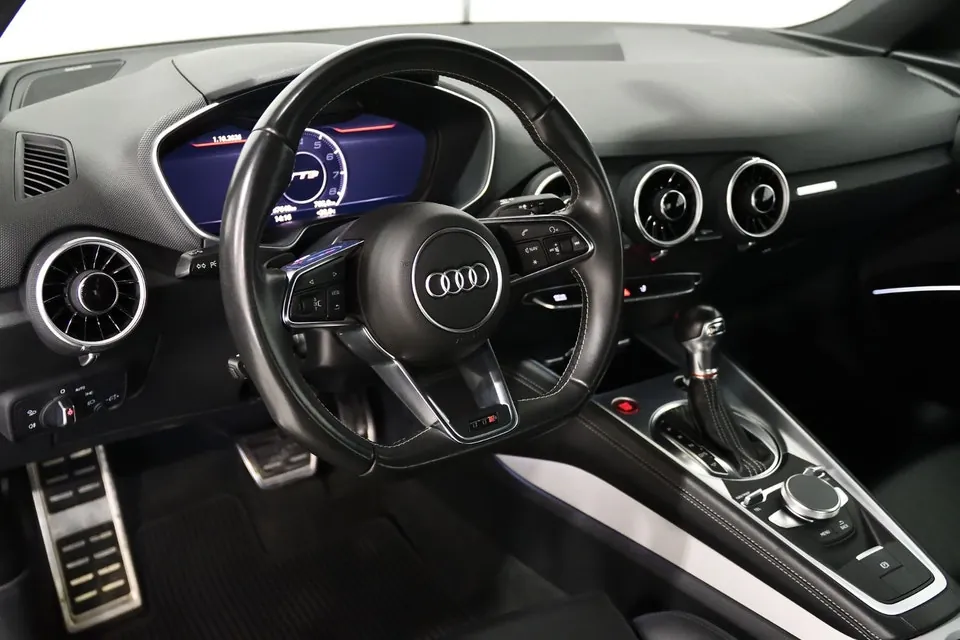 Audi Tts 2017 photo 2