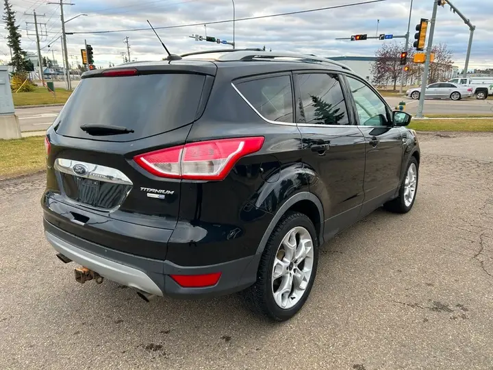 Ford Escape 2016 photo 5