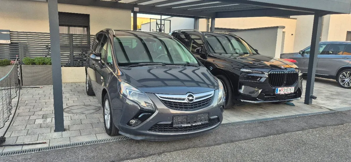 Opel Zafira Tourer