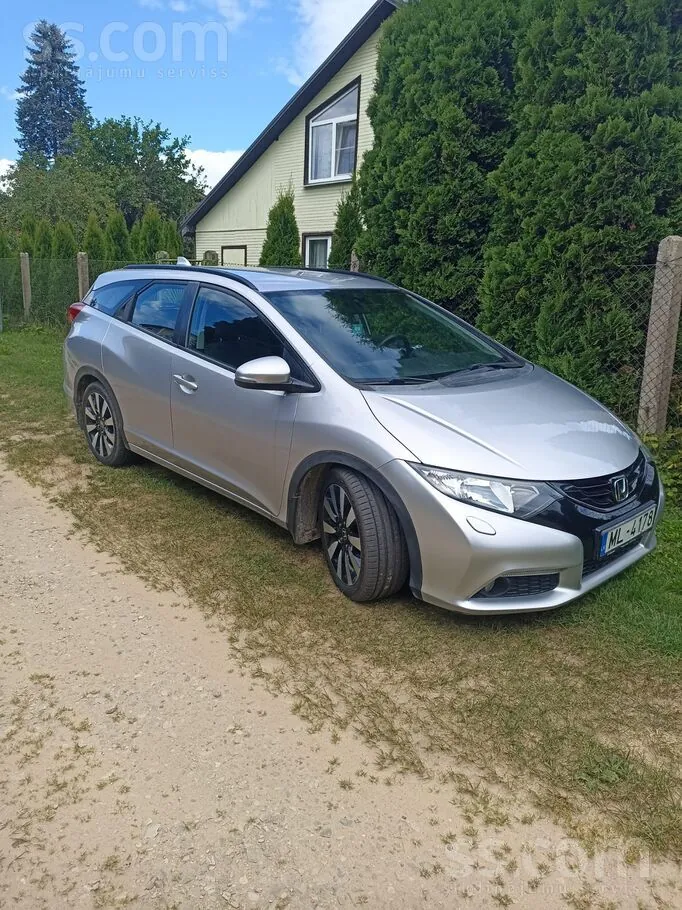 Honda Civic 2015 photo 3