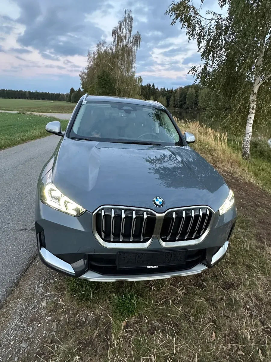 BMW X1 2022 photo 2