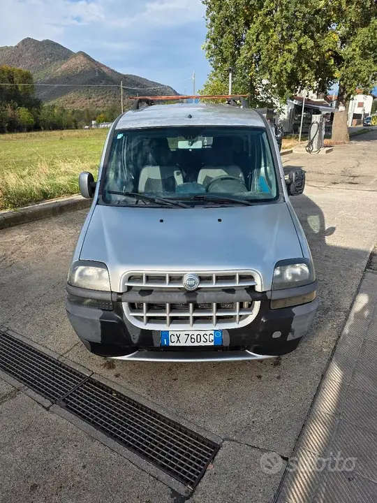 Fiat Doblò 2005 photo 2