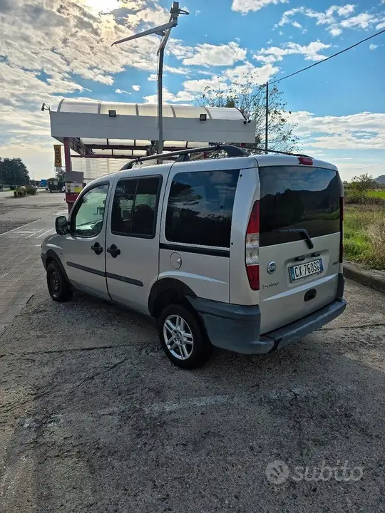 Fiat Doblò 2005 photo 3