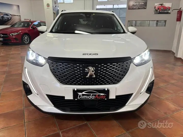 Peugeot 2008 2021 photo 3
