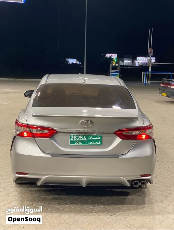 Toyota Camry Se 2019 photo 4