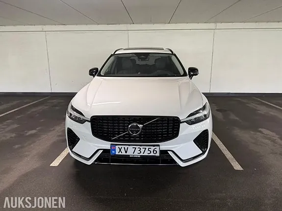 Volvo Xc60 2025 photo 2