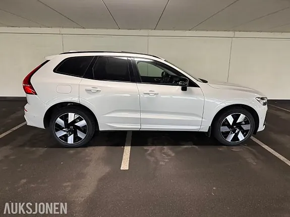 Volvo Xc60 2025 photo 4