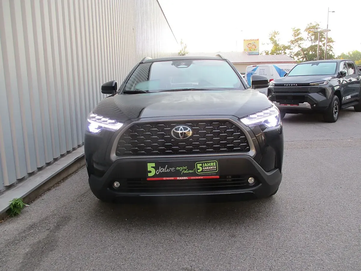 Toyota Corolla Cross 2025 photo 3