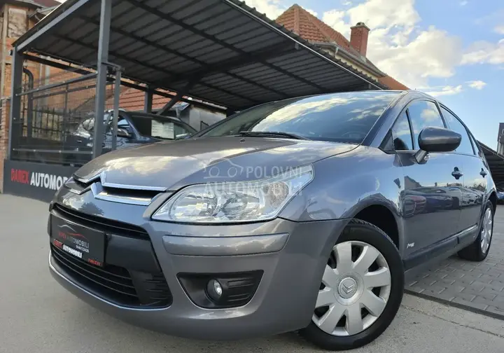 Citroen C4 2010 photo 4