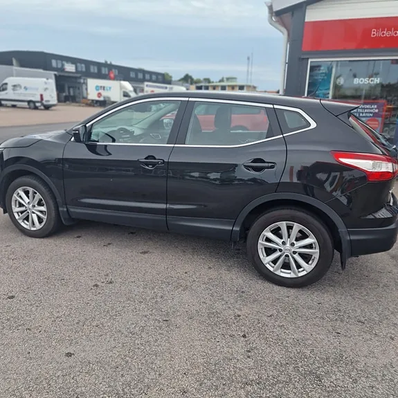 Nissan Qashqai 2015 photo 4
