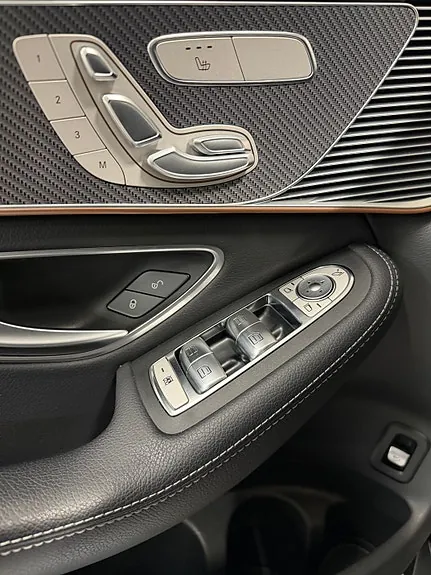 Mercedes-Benz Eqc400 2023 photo 5