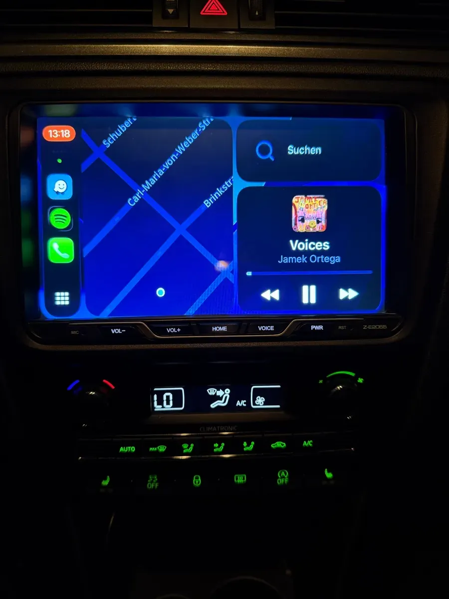 Skoda Rapid 2014 photo 2