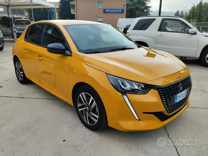 Peugeot 208 2022 photo 2