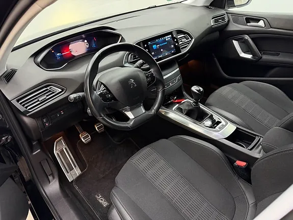 Peugeot 308 2021 photo 5