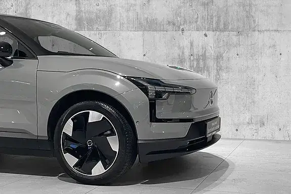 Volvo Ex30 2026 photo 2