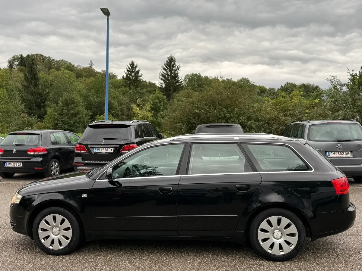Audi A4 2007 photo 2