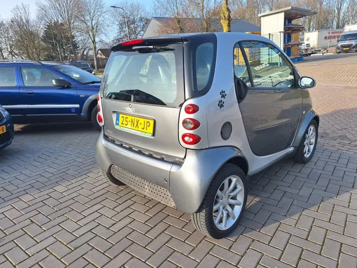 Smart Fortwo 2004 photo 3