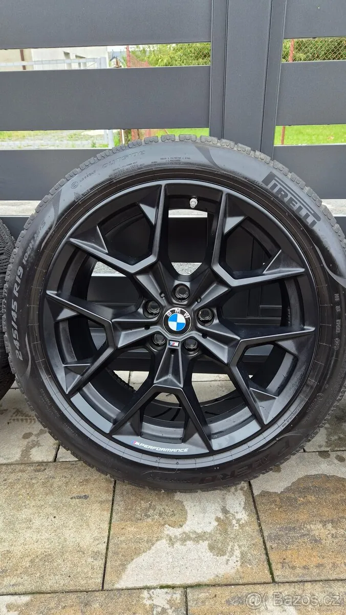 BMW 5 photo 4