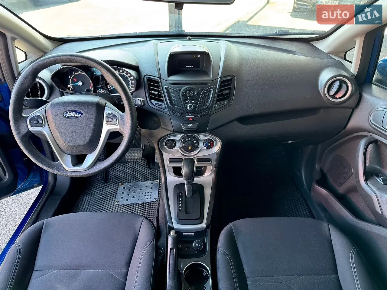 Ford Fiesta 2019 photo 2