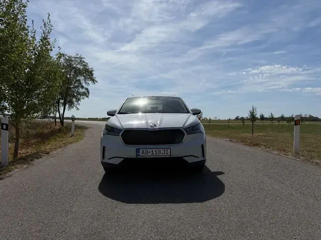 Skoda Enyaq 2021 photo 2