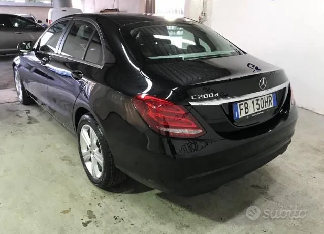 Mercedes-Benz C200 2015 photo 3