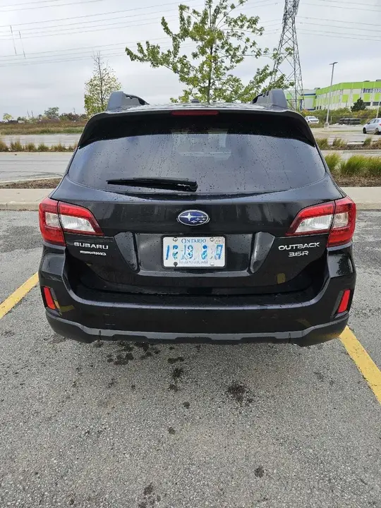 Subaru Outback 2015 photo 2