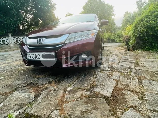 Honda Grace 2015 photo 5