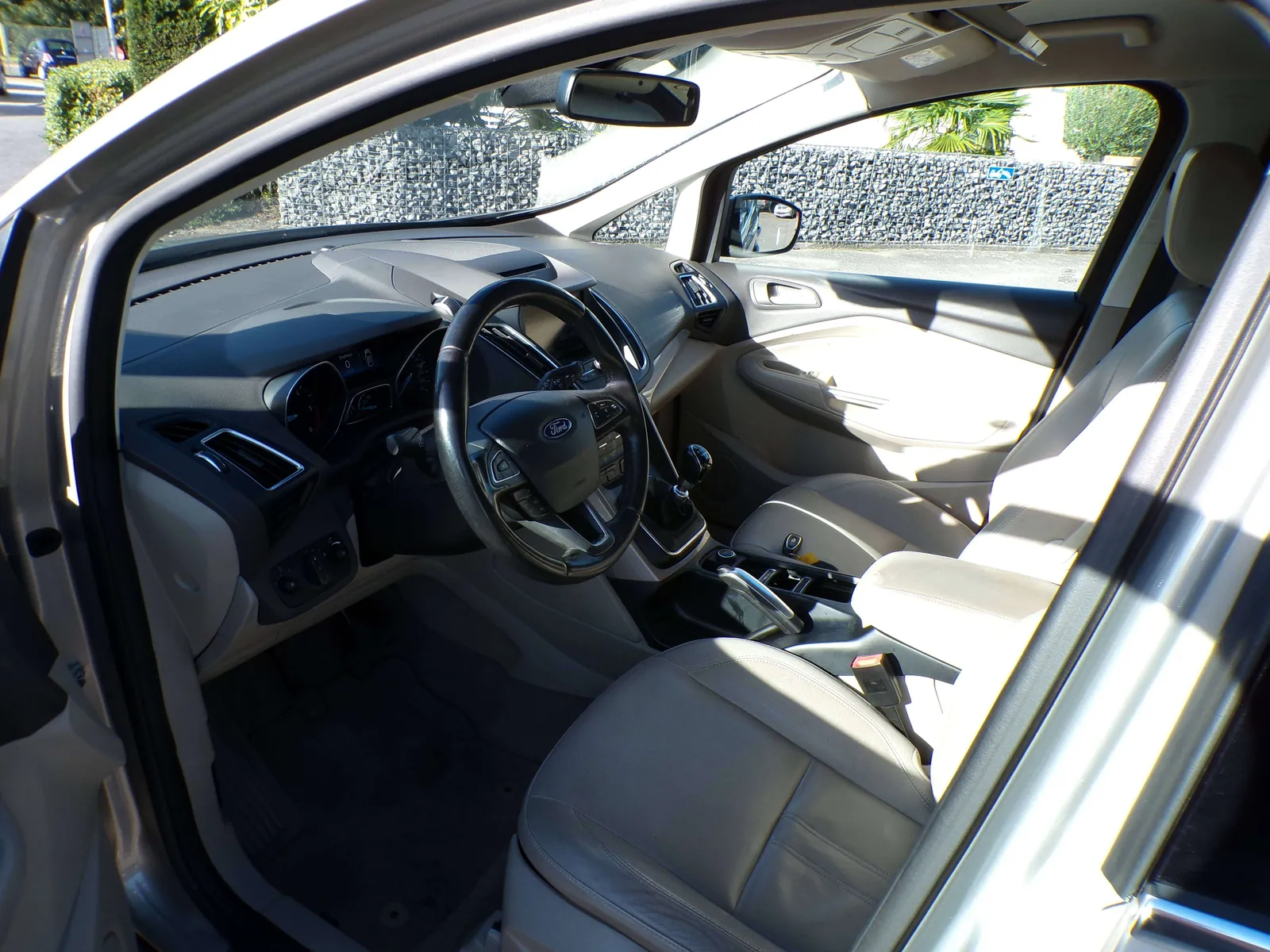 Ford Grand C-Max 2016 photo 5