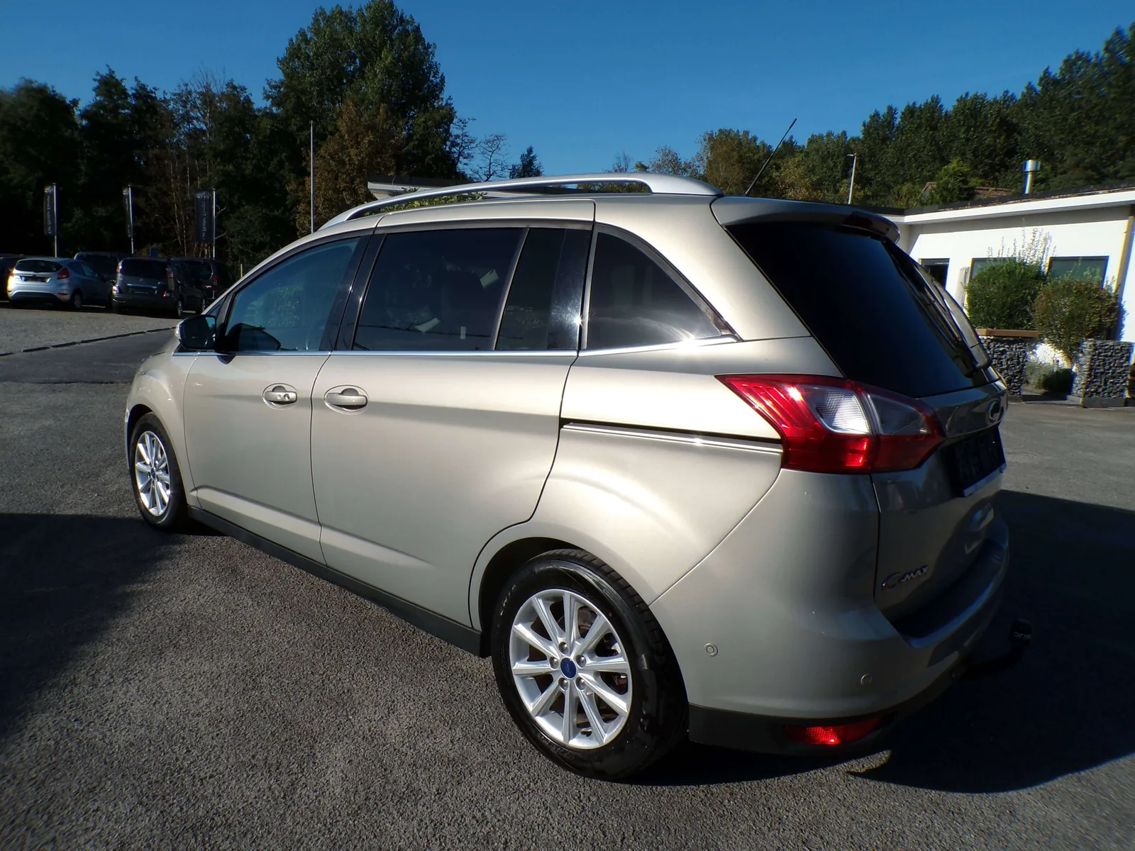Ford Grand C-Max 2016 photo 4