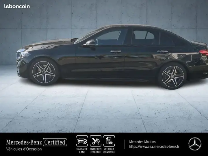 Mercedes-Benz C-Class 2025 photo 2