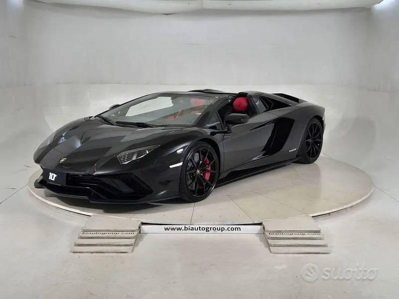 Lamborghini Aventador