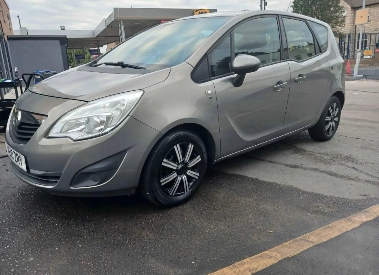 Vauxhall Meriva 2010 photo 3