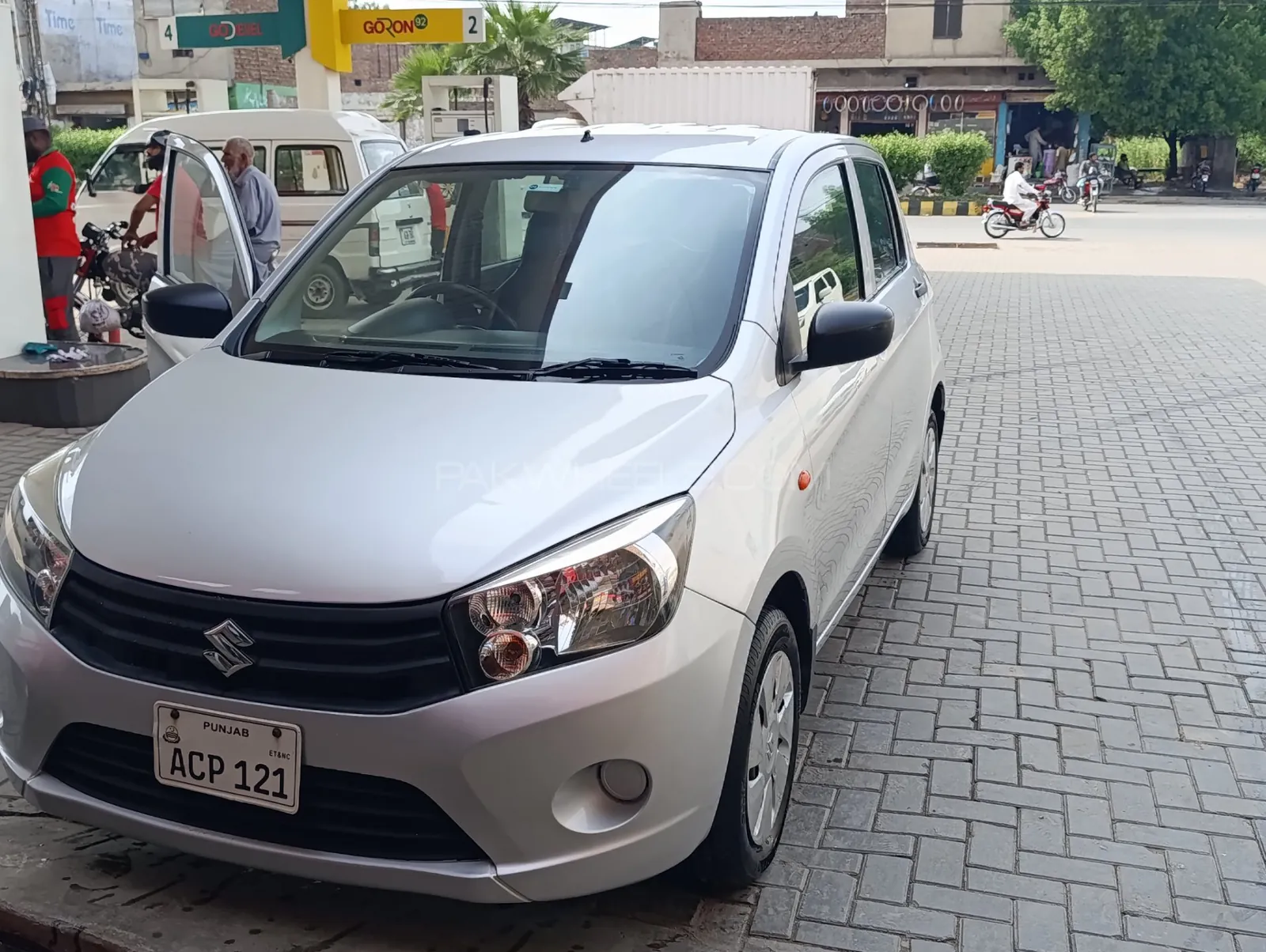 Suzuki Cultus
