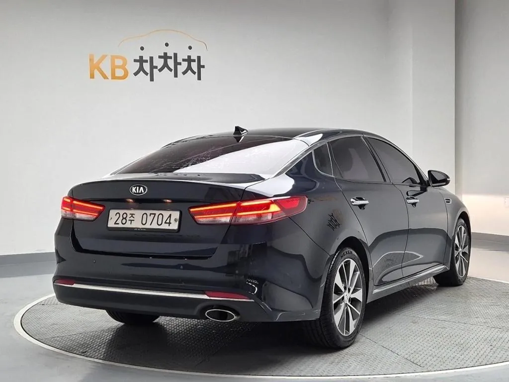 Kia K5 2016 photo 3