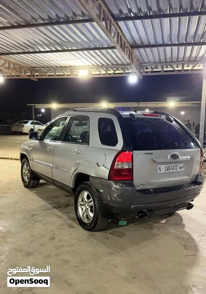 Kia Sportage 2008 photo 2