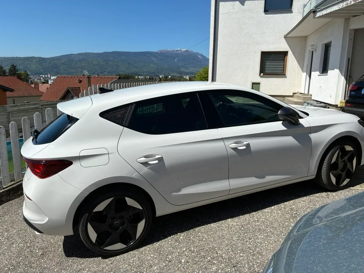 Cupra Leon 2022 photo 2