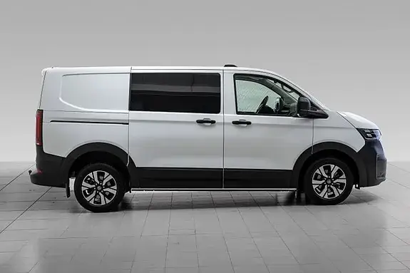 Volkswagen Transporter 2025 photo 5