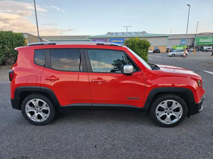 Jeep Renegade 2015 photo 4