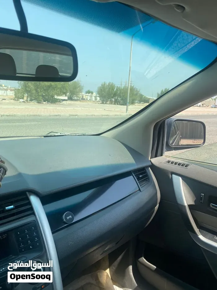 Ford Edge 2012 photo 4
